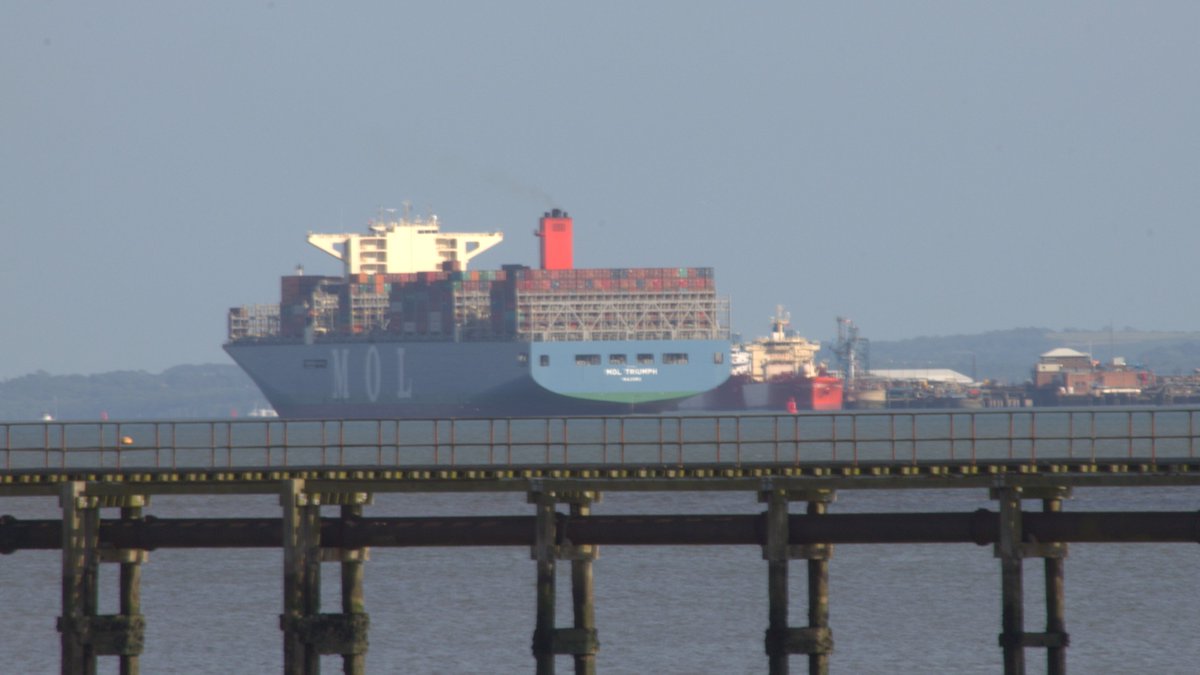 ShipsInPics's tweet photo. Thanks for the mention! djneilsackley: Last May I was lucky enough to be onboard #MOLTriumph as she came into ABPSouthampton for the 1st time.
Today she's off to Hamburg
ShipsInPics MarineTraffic https://t.co/PL6N9cLcD8