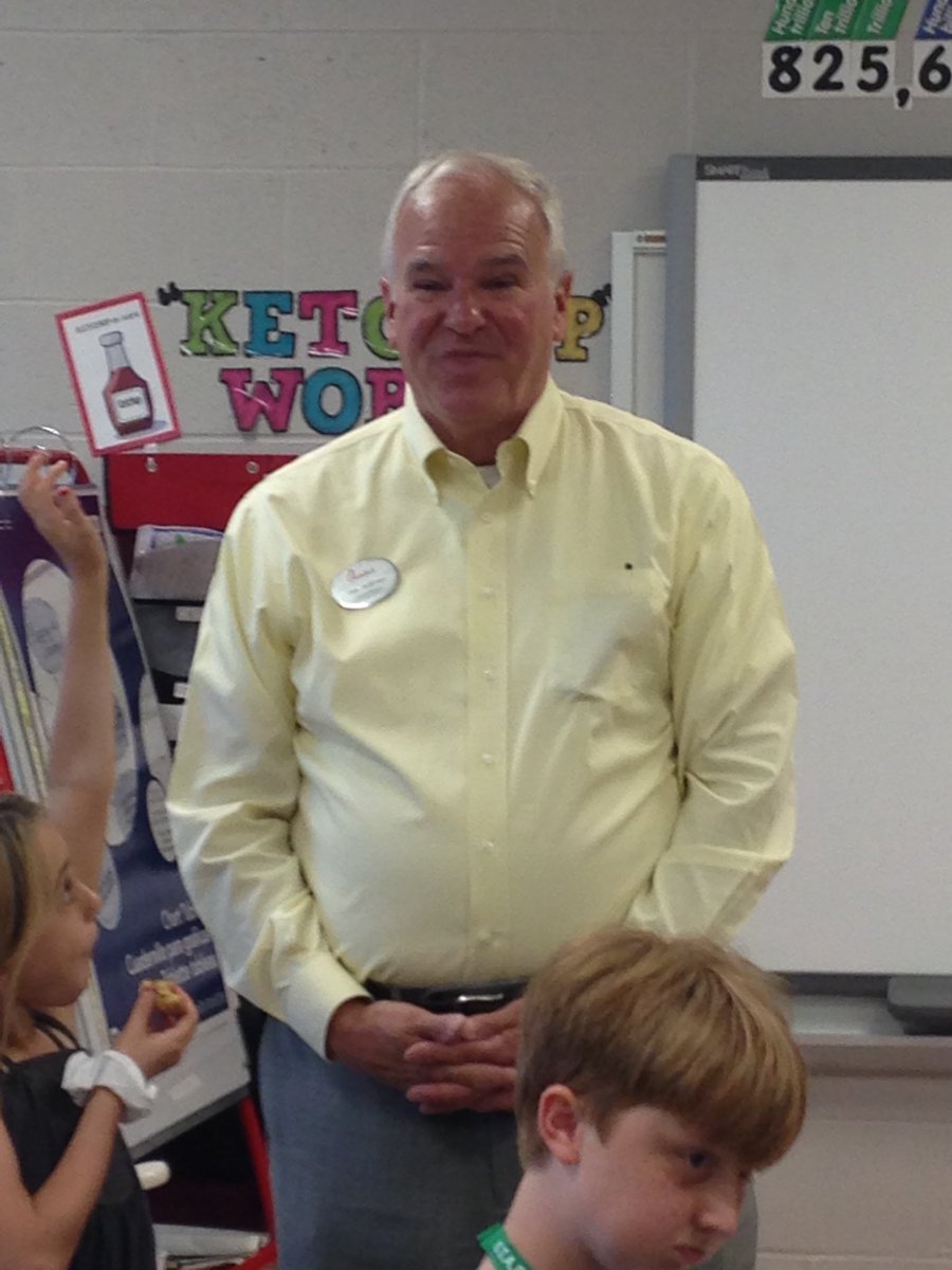 EarlyLearningDr's tweet image. 5th Grade Career Day #duellolearns