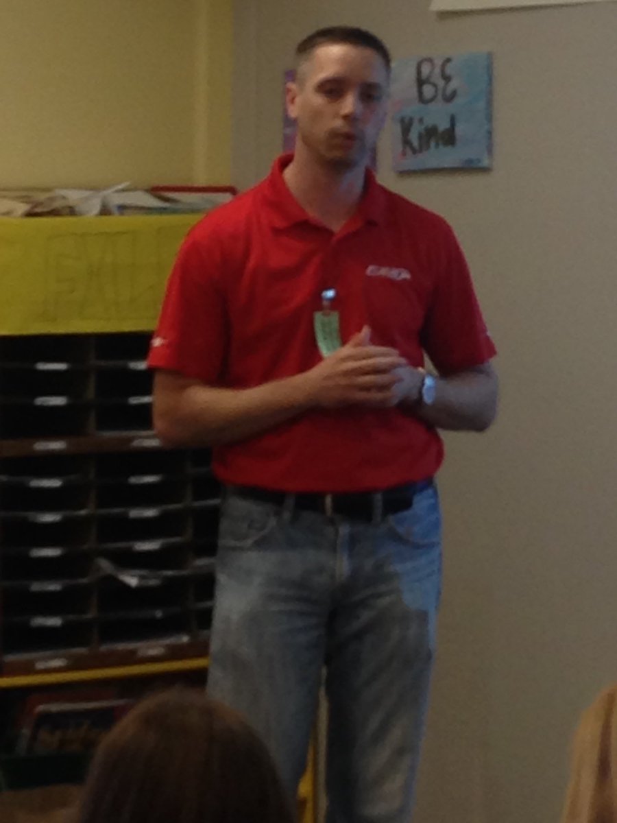 EarlyLearningDr's tweet image. 5th Grade Career Day #duellolearns