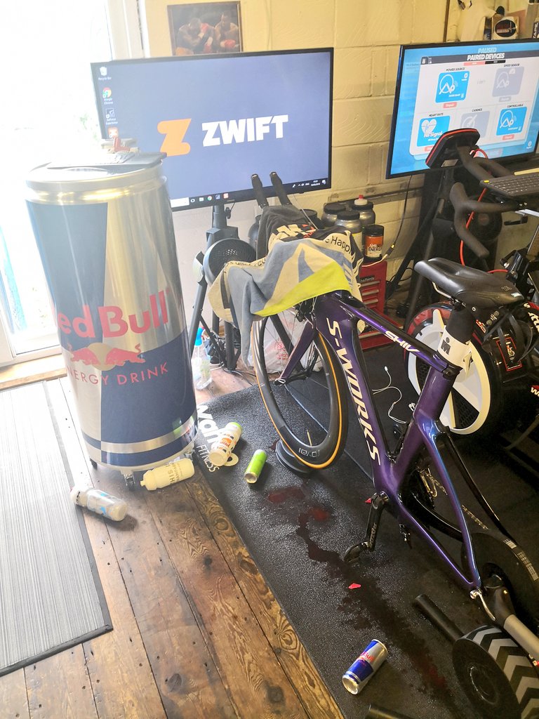 LucyAnneCharles's tweet photo. The aftermath from today's session! Proof it's rarely glamorous, in fact it almost never is! Thanks @bottrillmatthew for pushing me to new limits! #suckitupprincess #paincave https://t.co/98ssn6t5Hv