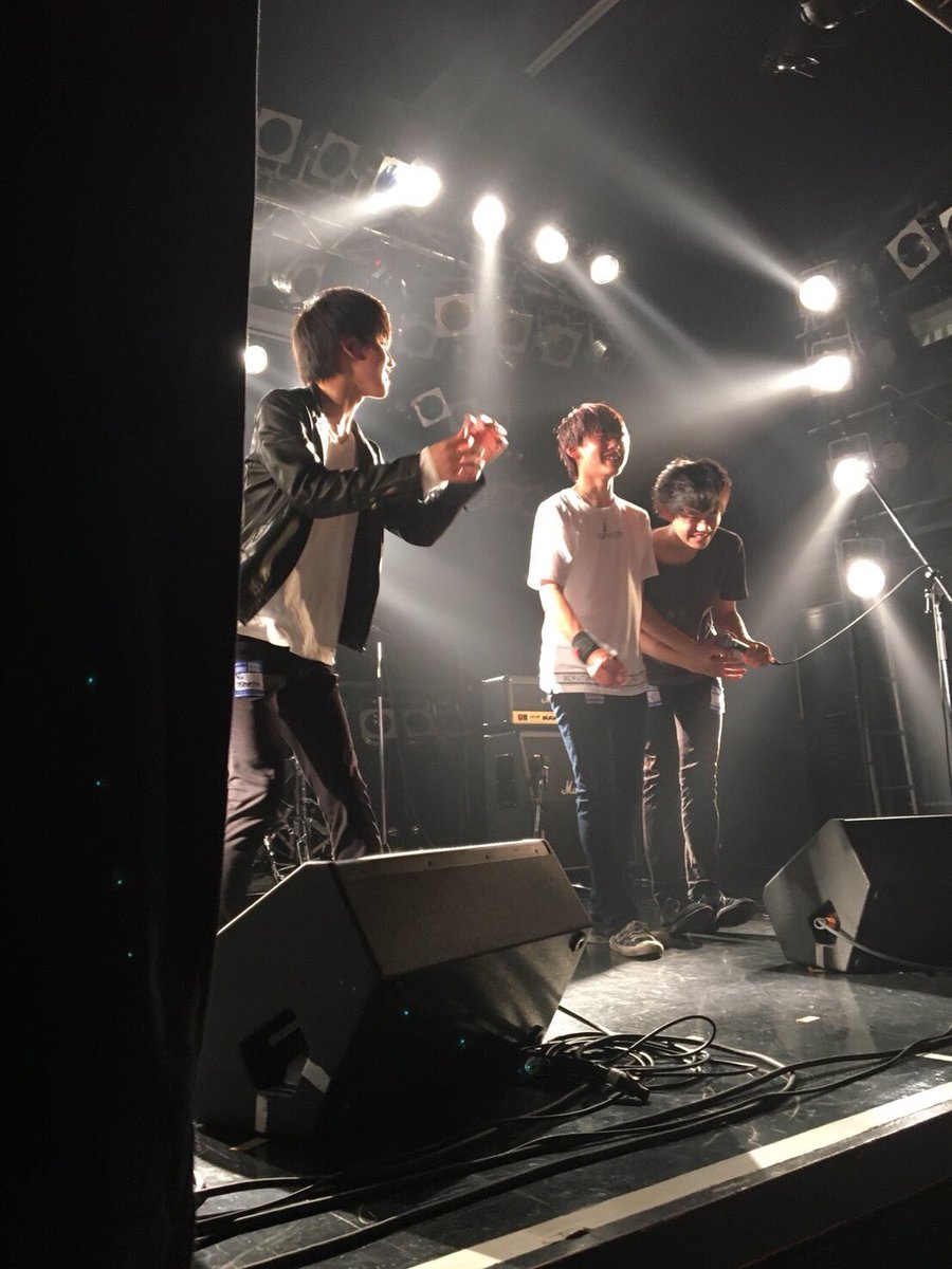 denparai's tweet photo. バンドやっててよかった。
音楽に触れられて良かった。
みんなと関われて良かった。
わたるとおのかんと音楽出来て良かった！
みんなのおかげでほんとに楽しかった！！
KOL、add.、最後の対バンありがとう！！これから期待しとくぞ！！
これから今までの曲の動画出すかもです！！ https://t.co/STVPU4bqYb
