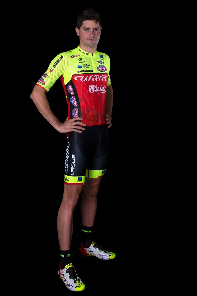 Dopo la sfortuna del passato (rottura del femore nel 2013 e anche nel 2014), ora finalmente <a href="/AlexTurrin/">Alex Turrin</a> protagonista al <a href="/giroditalia/">Giro d'Italia</a>! Go #AlexTurrin!
#Giro101 @RaiGiro <a href="/RaiSport/">RaiSport</a> <a href="/s_martinello/">Silvio Martinello OLY</a> <a href="/f_pancani/">Francesco Pancani</a> @WilierSelleIta