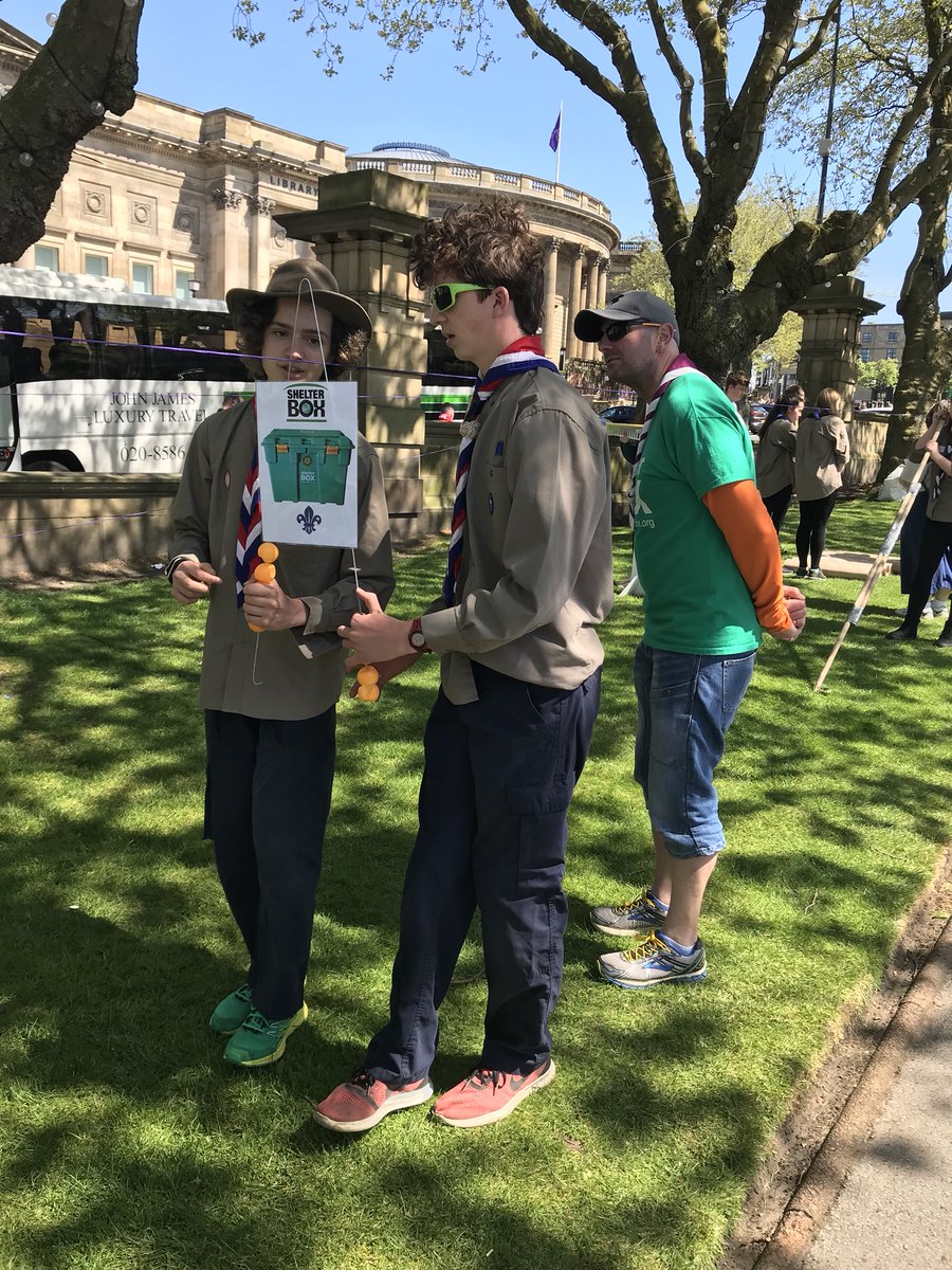 TitansExplorers's tweet photo. Nailing those challenges today on @NW_Hunt @ShelterBox Scavenger Hunt
Hoping to bring back the trophy for @CheshireScouts 
What #BigGreenBox 
#iScout #ScoutingForAll https://t.co/KNjwoNOtfP
