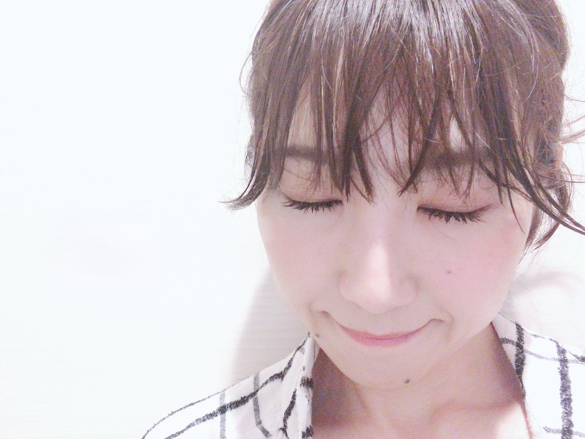 渡辺順子 ℕ𝕒𝕓𝕖𝕛𝕦𝕟 V Twitter 大雨 風強め そんな中帰ってくると 結果 こうなるよね アシベ前髪 くせっ毛 猫っ毛 雨の日あるある