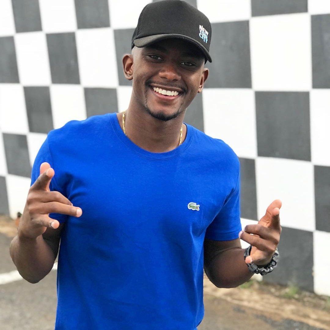 allexandre_td2's tweet photo. #NewProfilePic https://t.co/l91p8wg37a