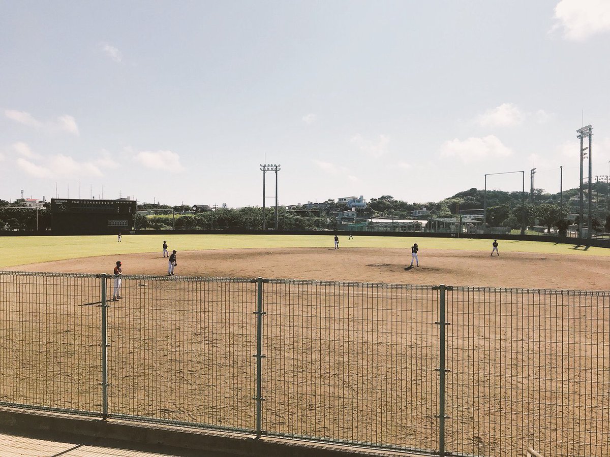 Kinsato89's tweet photo. ⚾️ビクトリー杯⚾️
       〜2回戦〜
対 糸満プロパン
  3対2    📣勝利📣

相手は強豪な糸満プロパンさんでしたが9安打3得点と、とても緊迫した試合でしたがエースの宮が要所要所をしっかりと抑えるなどとても大きい勝利で自信にもなりました！次も勝って中央大会決めましょう👍

#今日のMVP
#1宮 https://t.co/iGLE5relZX