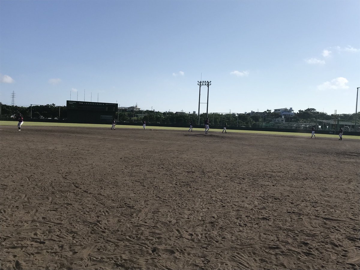Kinsato89's tweet photo. ⚾️ビクトリー杯⚾️
       〜2回戦〜
対 糸満プロパン
  3対2    📣勝利📣

相手は強豪な糸満プロパンさんでしたが9安打3得点と、とても緊迫した試合でしたがエースの宮が要所要所をしっかりと抑えるなどとても大きい勝利で自信にもなりました！次も勝って中央大会決めましょう👍

#今日のMVP
#1宮 https://t.co/iGLE5relZX
