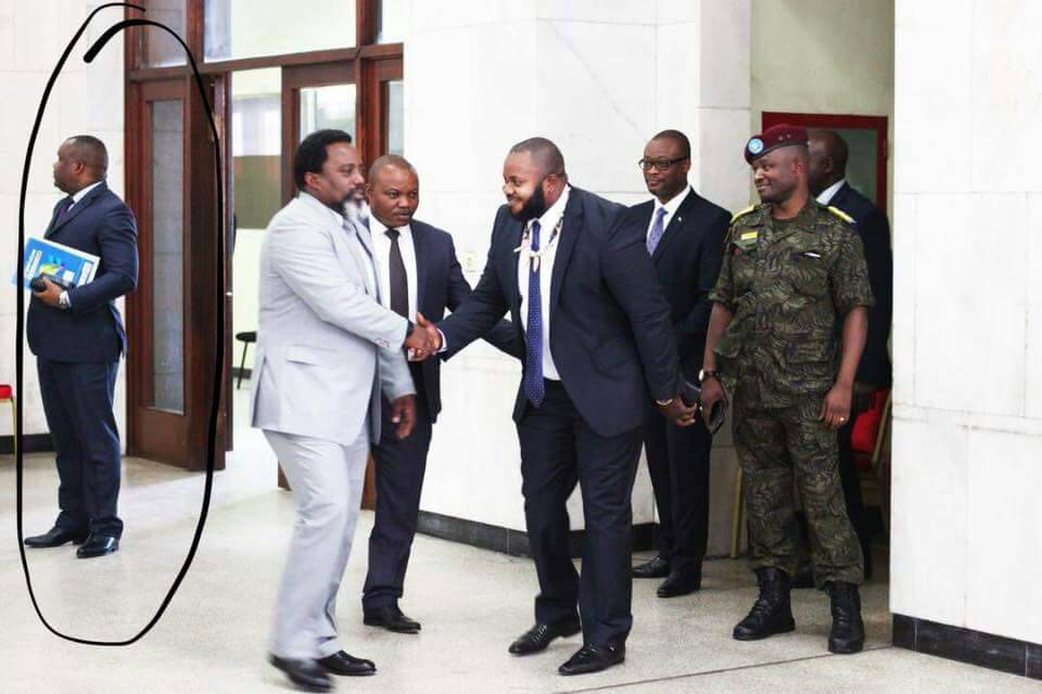 JuniorIlunga19's tweet photo. @BNzimbi Une priére d'une acolyte du diable,toute personne qui supporté jk ,c'est l'ennemi du peuple ,vous voulez améné Notre pays vers l'implosion https://t.co/KdhhI01Fcl