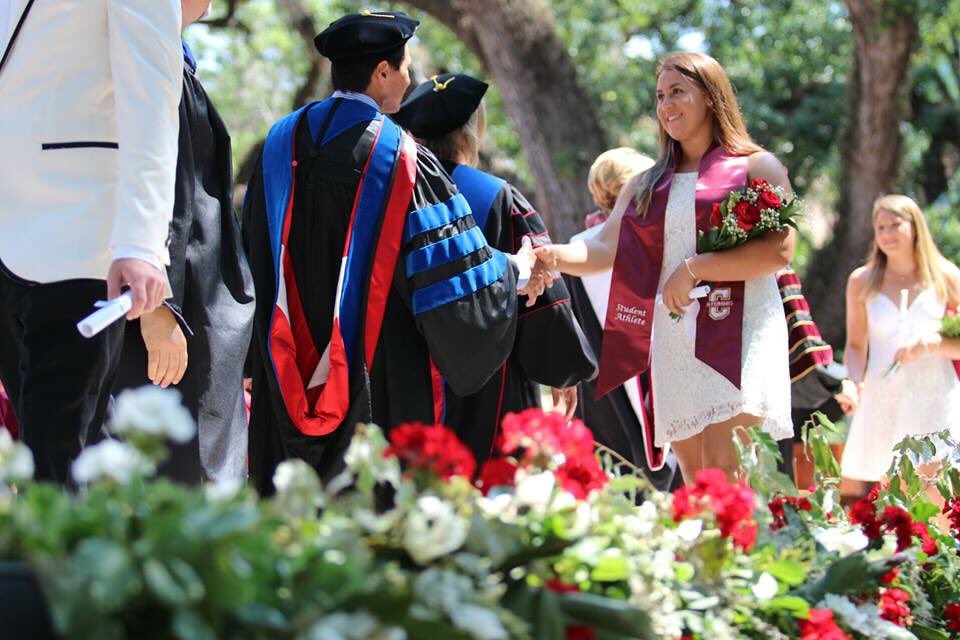CofCSoftball's tweet photo. Hereโs proof, they really did it! The historic walk across the Cistern happened for these three! @sara_garcia796 @DuPreeTaylor @JordinJones17 @CofCSports @CofC #soproud #nowalumni https://t.co/qP76t5BZSj