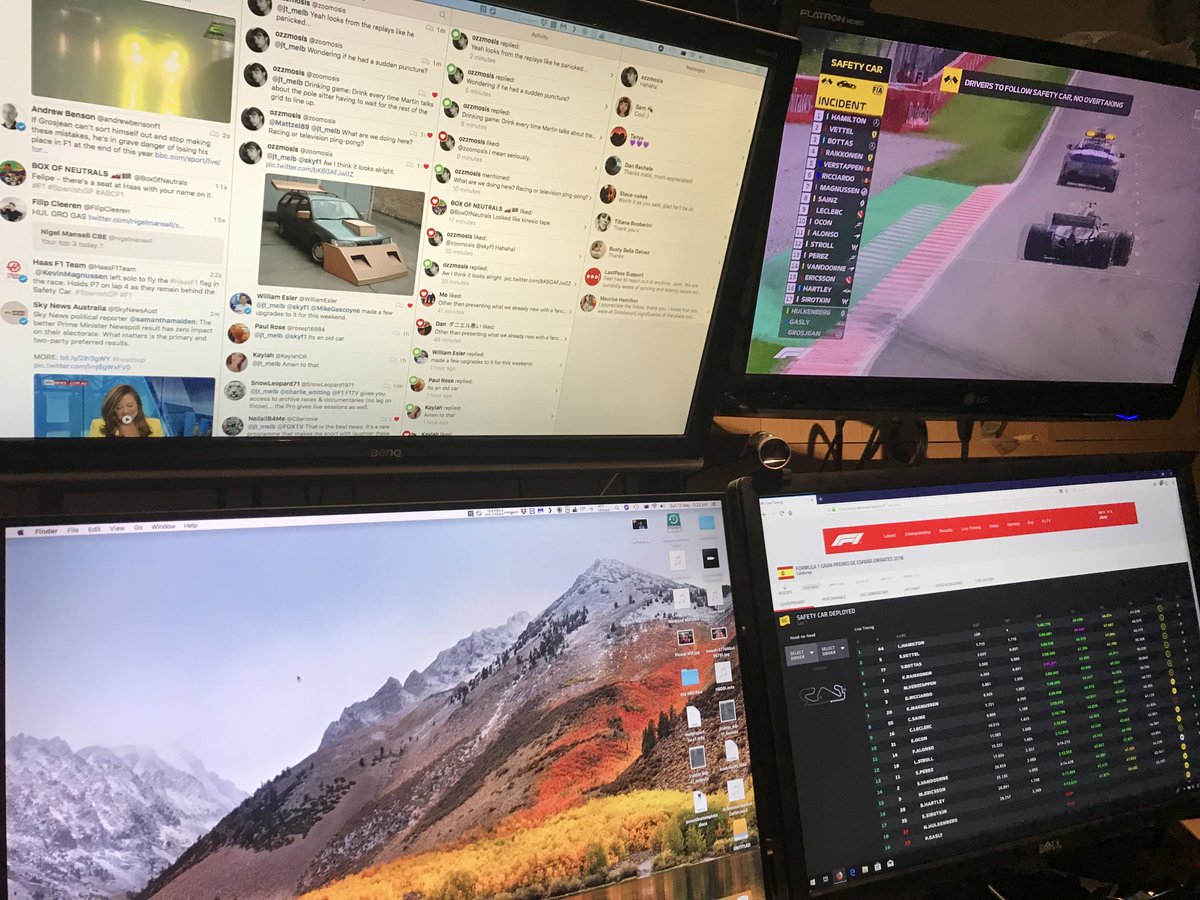 jt_melb's tweet image. Race control (the lesser) deployed. #F1 #geektweets