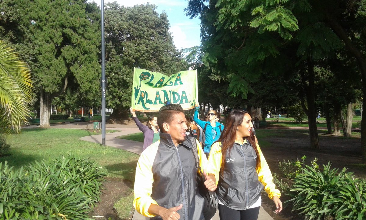 DeportesBA's tweet photo. Los parques Chacabuco y Avellaneda, y la Plaza Irlanda, llegan cargados de felicidad y buena onda al Parque Rivadavia #BAcamina #PlazasActivasBA https://t.co/rDGx3k5IbU