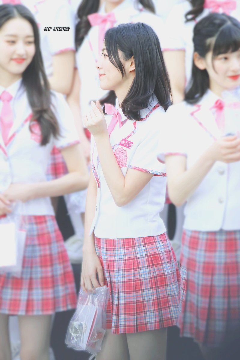 deepaffection38's tweet photo. 180510 프로듀스48 상암 마츠이 쥬리나 
이 날 상암에서 하트 못 받은 사람 없게 여기저기 하트 뿌리기 (^∀^)ノ❤️

#松井珠理奈 #마츠이쥬리나 #珠理奈 #쥬리나 #프로듀스48 #produce48 @JURINA38G https://t.co/lWSY7nYmWJ