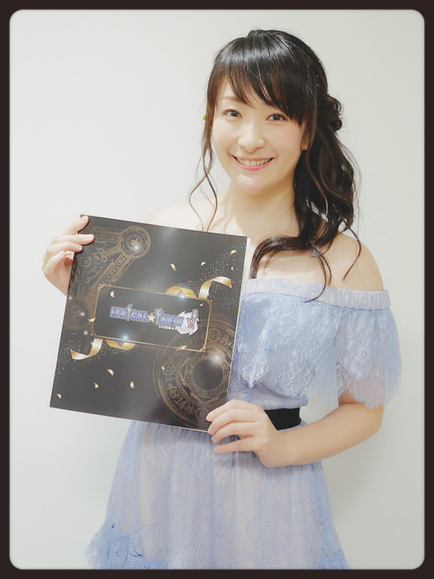 山田葵の本名は 偽名の謎や声優情報もご紹介 Working
