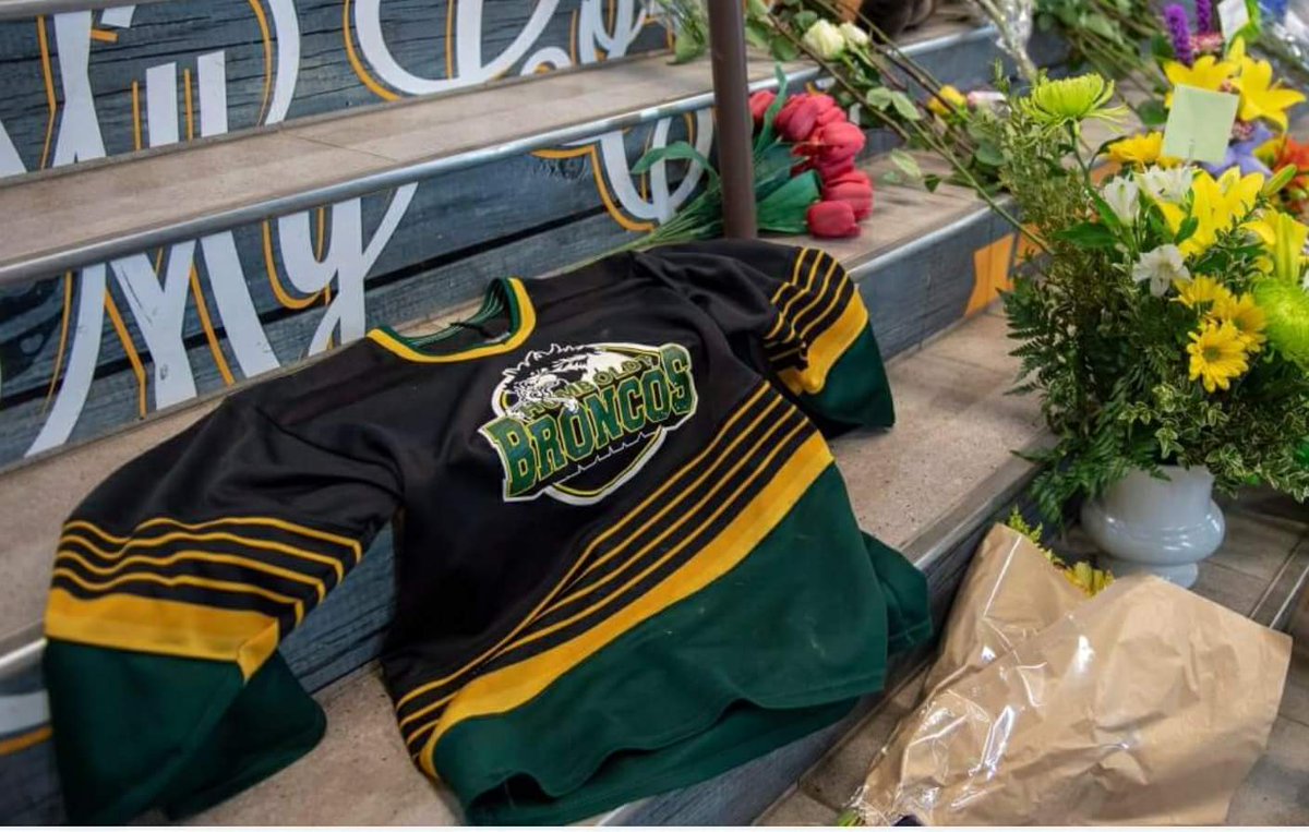 ErieHockey1026's tweet photo. To all the Humboldt Mother's out there.......I wish you all the peace &amp; comfort in the world today. Happy Mother's Day. #HumboldtStrong https://t.co/w7IkWWw8HB