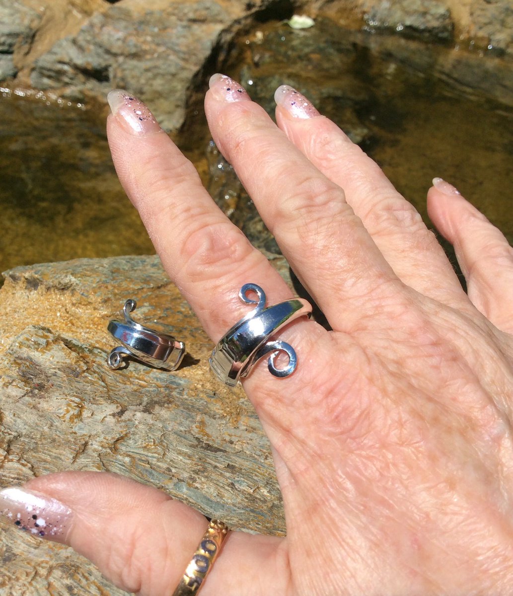 Jaspersparkle1's tweet photo. Back in the workshop today π these are a pair of silver pickle #forkrings hallmarked Sheffield 1936 and 1937 #handmade #anglesey @AngleseyScMedia @carol_denton https://t.co/yYx9XoKvO7