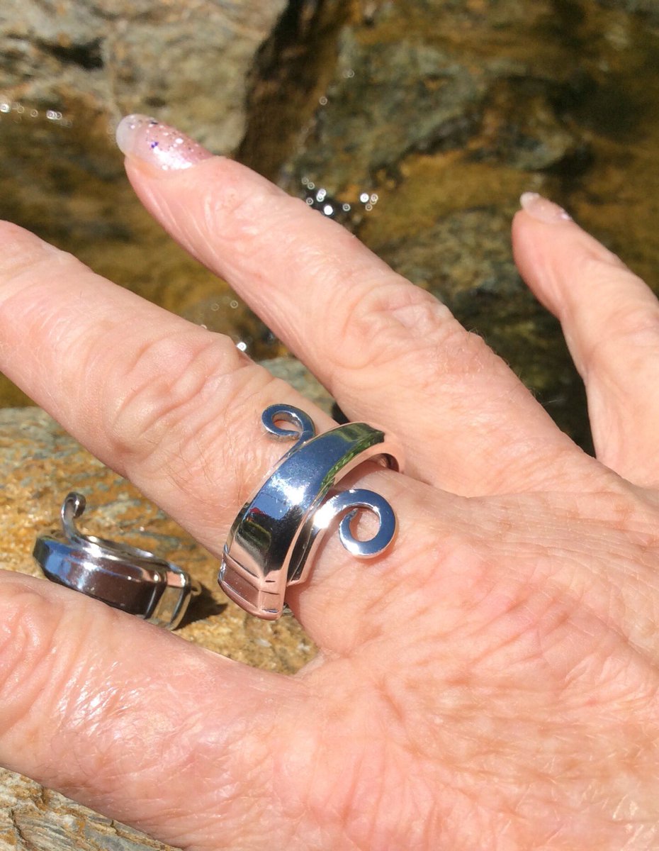 Jaspersparkle1's tweet photo. Back in the workshop today π these are a pair of silver pickle #forkrings hallmarked Sheffield 1936 and 1937 #handmade #anglesey @AngleseyScMedia @carol_denton https://t.co/yYx9XoKvO7