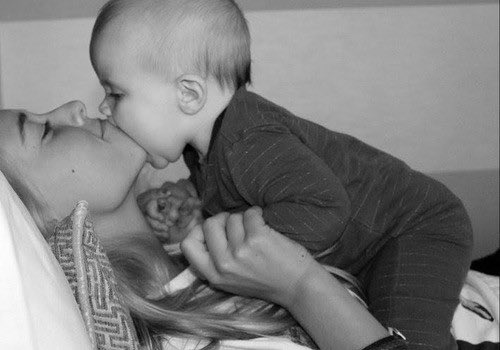 jawnlaurens's tweet photo. sending all the love to my favorite mom on Mother’s Day. thanks for makin’ all of us weirdos parents and for knowing how to raise kids better than any of the rest of us. (except maybe @hamilexi who literally wrote a book about it.) (still yet to be published) https://t.co/K0o6SWuoTU