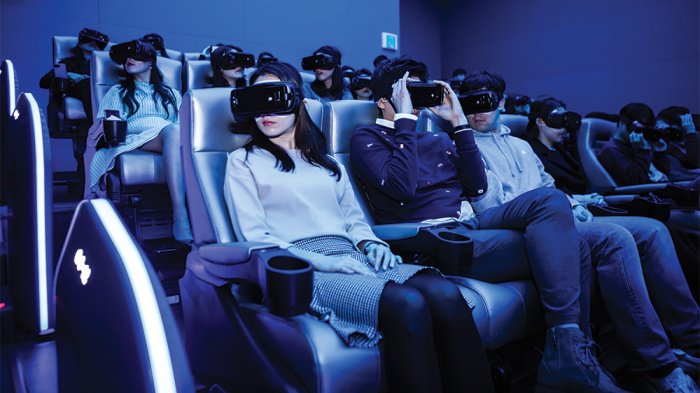 InspireMeKorea's tweet photo. 😎 #VirtualReality or #VR film-going is becoming increasingly accessible in #Korea with more theaters offering the experience. Would you watch a VR film? 😎

Virtual Reality Comes to Mainstream Cinema in South Korea https://t.co/VFIyQrZrxi by @Variety https://t.co/eEogcePGSr
