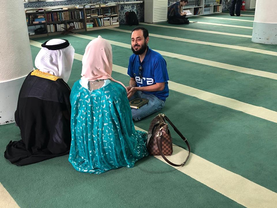 iERAorg's tweet photo. Today, at the cultural open day at #Seoul Central Mosque in South Korea, the #iERA team positively engaged with the community, introducing them to the mosque, #Muslim culture and #Islam. https://t.co/eAmPlpjuTR