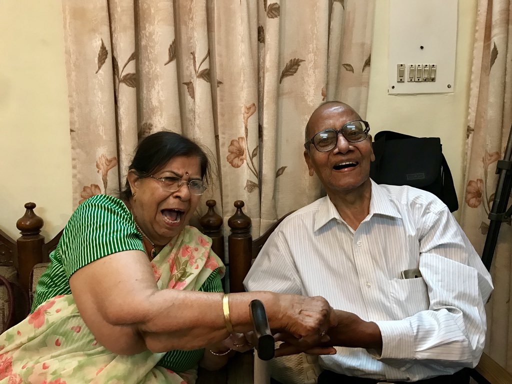 PapaCJ's tweet photo. Performed in honour of Mrs Chopra at her home today. Loved entertaining her family and making both kids and elders laugh. 

#PapaCJHappinessProject https://t.co/eCS2xYYEZB