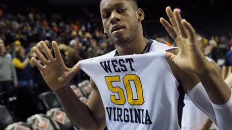 KeyPlayerNation's tweet photo. #KeyPlayerHeadlines 🔑🏀📰
@Sagaba who well could be the #keyplayer on next season’s team, is involved in the NBA Combine and wavering back and forth over whether he will stay or leave before his junior season.
https://t.co/MTcjp3DuxP https://t.co/VqwHE1EscU
