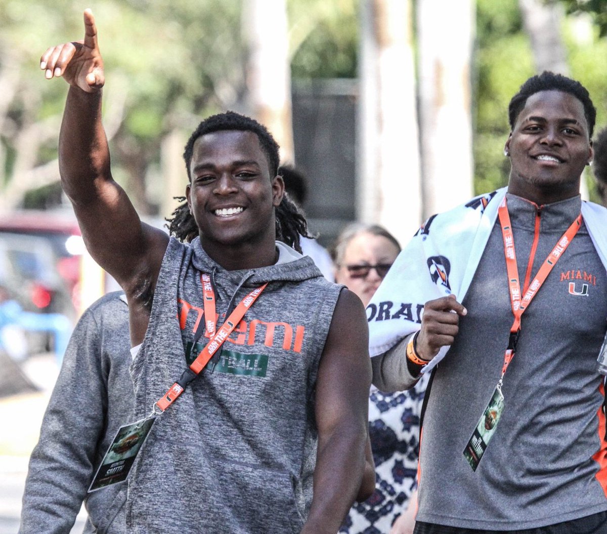 IronMan794's tweet photo. RESPECT MY DECISION ❕Let’s Make The Crib Great 😤 #SoFlo #Surge19 #CaneGang  🙌🏾 https://t.co/NVOYtdv0m5