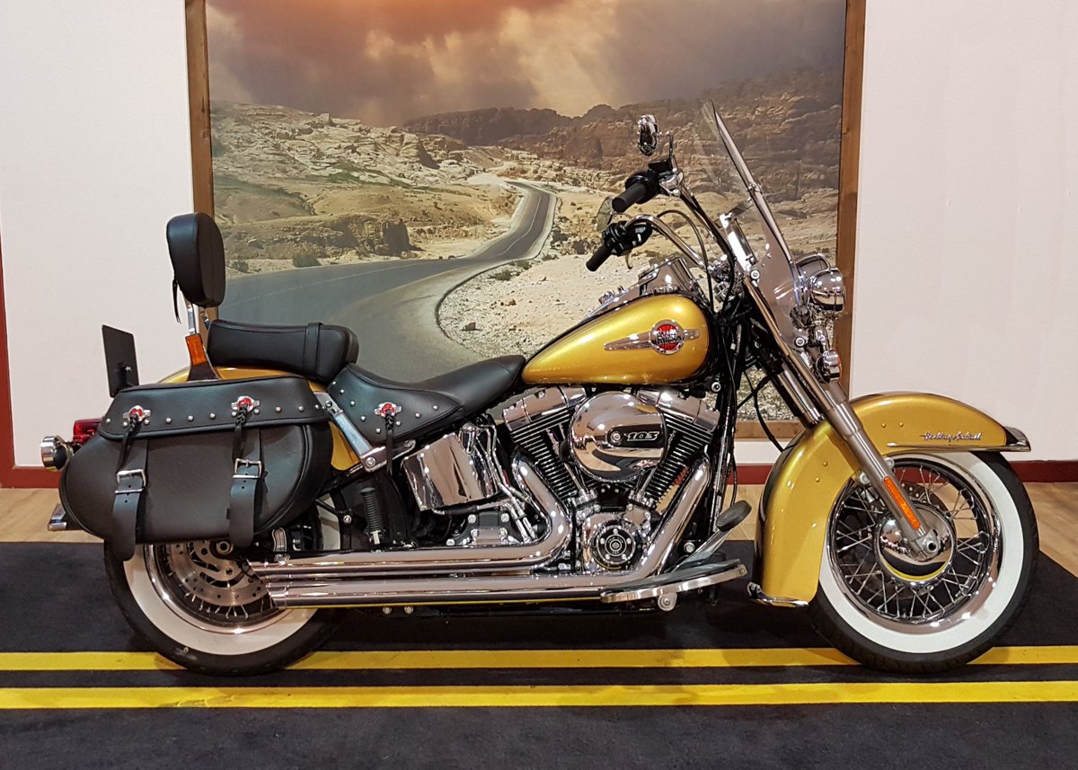 1981 Harley Superglide Harley Davidson Fxbd Superglide Sturgis Harleydavidsondynabagger Harley Davidson Motori