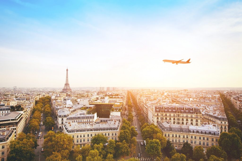thriftynomads's tweet photo. How I Flew Around the World For The Past 6+ Years For FREE: https://t.co/sNr6ulepHS #travelhacks #budgettravel #ttot https://t.co/4PS12kqx2p