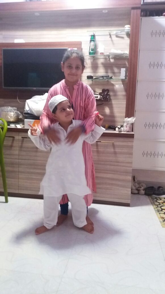 AjmalKhanINC's tweet photo. Who is #Mother?
Mother is d only person who carries U #NineMonth in her Belly,
3 yrs in her arms and to the world.
Mother turns #Seeds into flowers.
#HappyMothersDay2018 https://t.co/fnxUe5rUII