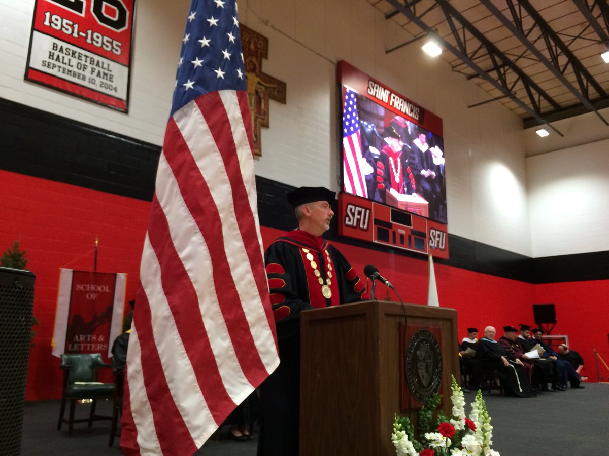 SaintFrancisPA's tweet photo. Our Graduate Ceremony is underway! #FlashGrad2018 https://t.co/RMIwmNfsgg