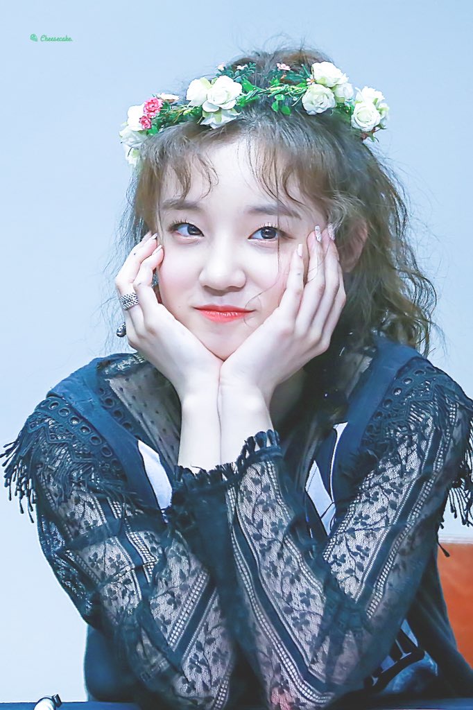 DdFa4XFWsAASR2D.jpg:orig