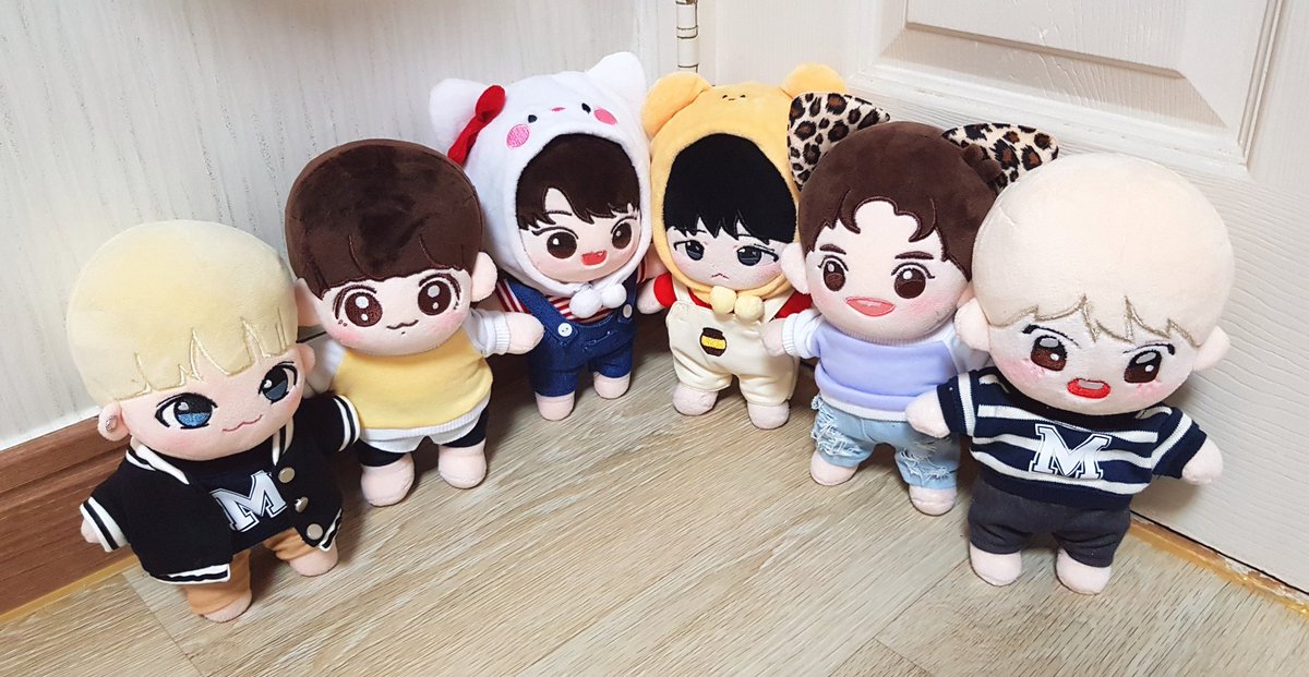 heartmamang's tweet photo. 💛마망네 가족💛

💛아들램💛
#베베홍 
#알쿠 
#베우비 
#민뚜비 
#베비웅 
#코야태 

💛딸램💛
#정짜냥 
#딸랑쿠
#꼬마믕

💛동물💛
#반다비 
#수호랑 https://t.co/U6R0rhJ9DN