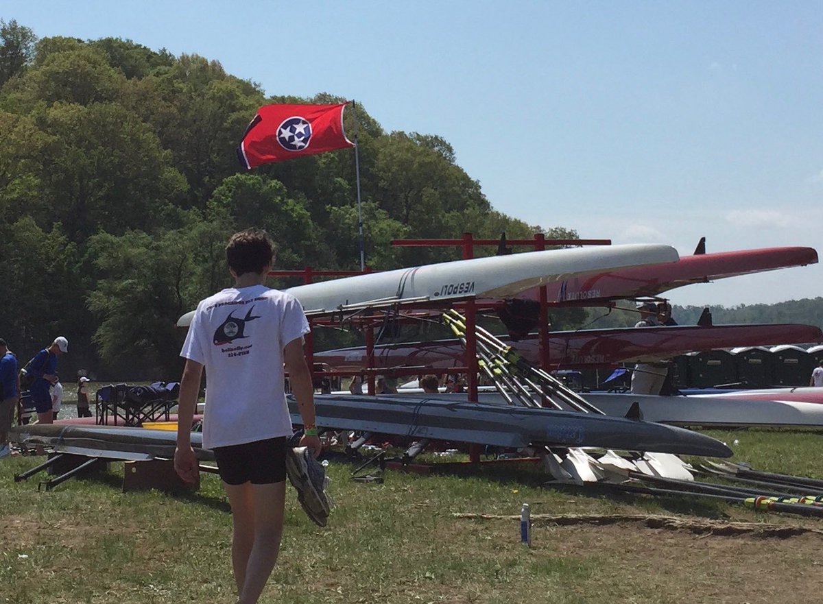 BillHirschman's tweet photo. MBA Novice LTWT 4 take Silver at Midwest Regionals. Big Congrats to Ivester McRae Vaughan Mastrapasqua (c) Neal. SRAA Nationals here we come. #RowRed https://t.co/Kor8aSdTHJ