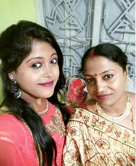 IAmTithii's tweet photo. Hello My Dear  Beautiful Besty,😍  It's Your  Day.. 😍😍😘
#TodayAndEveryday 😘😘
#HappyMothersDay 😘😘 https://t.co/TKKgzu3RXK
