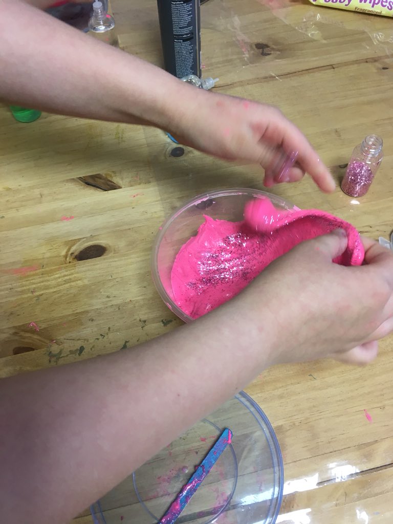 2ndWhitefield's tweet photo. Slime Time Party today. Thanks to Craffity in Bury for a fab event. #CleverCogs #messy #science #STEM https://t.co/r5nH36zJ84