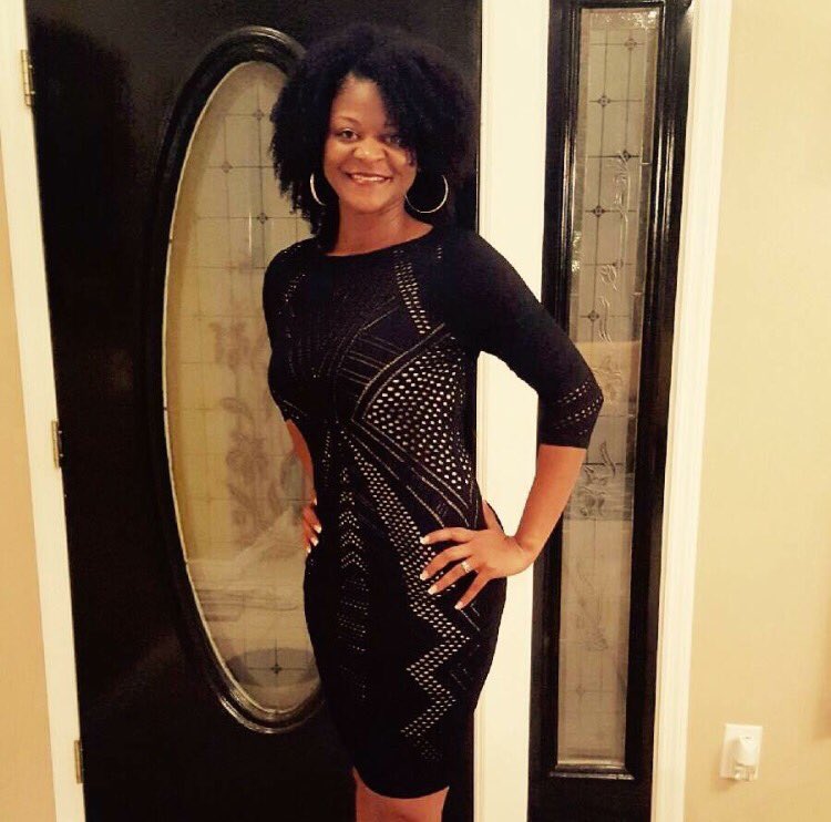 talenjacoby's tweet photo. #HappyMothersDay to my Queen and my inspiration🌹I love you more than life itself and I promise i’m just a few years when i’m making millions I’ll make sure you have everything your deserving heart desires♥️ #CAUmom https://t.co/cOZlg0AVV1