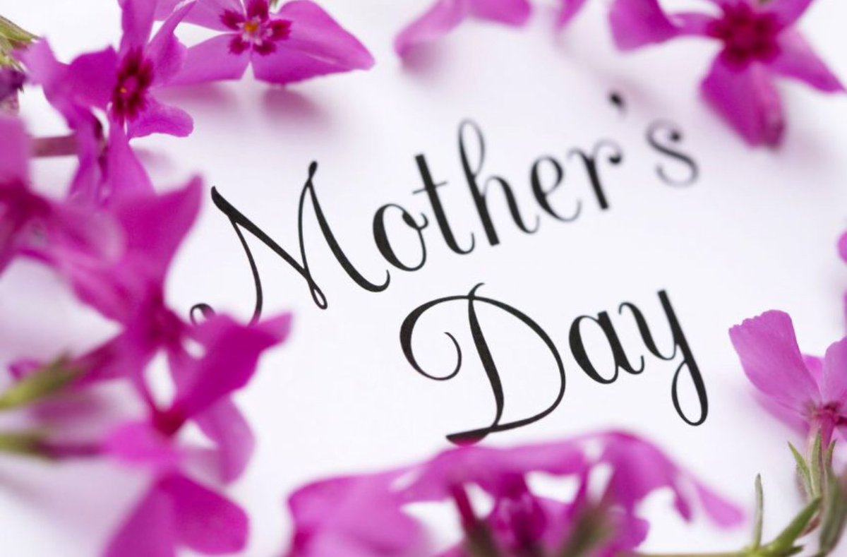 CurlEvolution's tweet photo. Happy Mother’s Day to all our fabulous moms out there! Check your inbox for our complimentary mothers upgrades all week long 💜 https://t.co/jrn7H7imgF