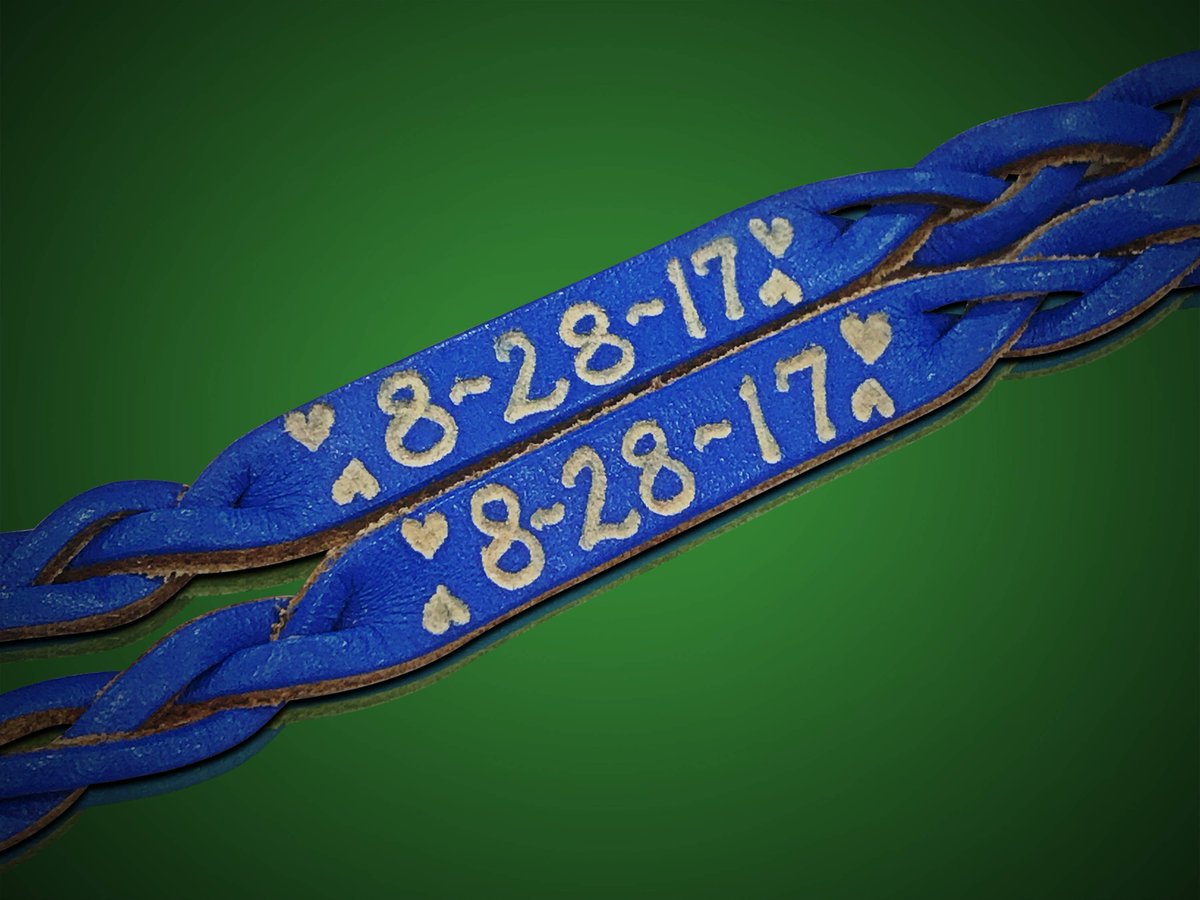 Shockwavemb's tweet photo. Engraved leather bracelets - Personalized leather bracelets for couples - leather custom bracelets - Custom leather engraved bracelets https://t.co/AJ53ikPxXz #Etsy #ShockwaveMB #EngravedBracelet https://t.co/PyT8CJepPy