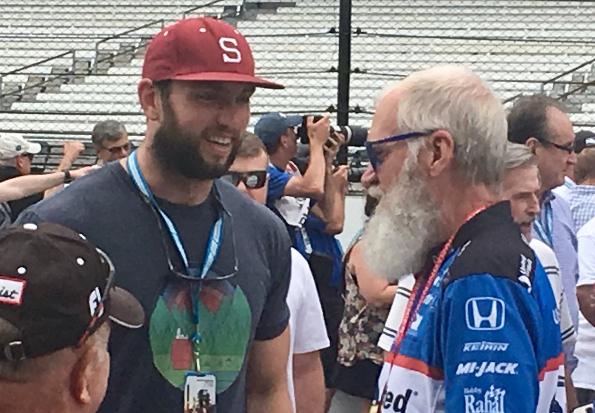 MarkAllan1426's tweet photo. Andrew Luck &amp; David Letterman prerace chat #hoosierlegends @KevinLee23 @curtcavin @IndyCar @INDYCARPR https://t.co/5KtxXLhY3n
