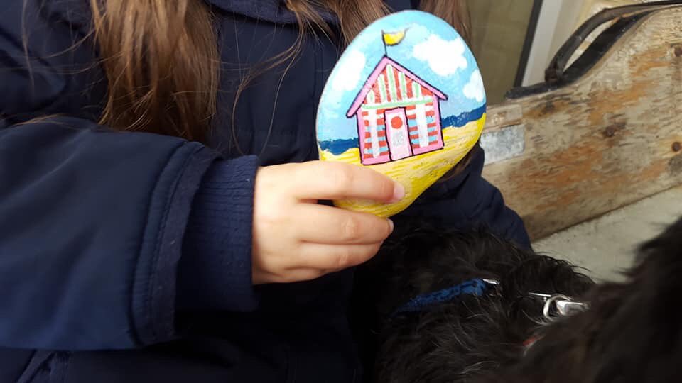 channel_rocks's tweet photo. We had our first little competition in Dover today to say thank you to all those that voted for us at the #peopleofdoverawards for best on going project. 4 winning #channelrocks were hidden and now all found near to #Doverseafront. Well done to the winners! #rockpainting #kent https://t.co/QdVbHinj0A