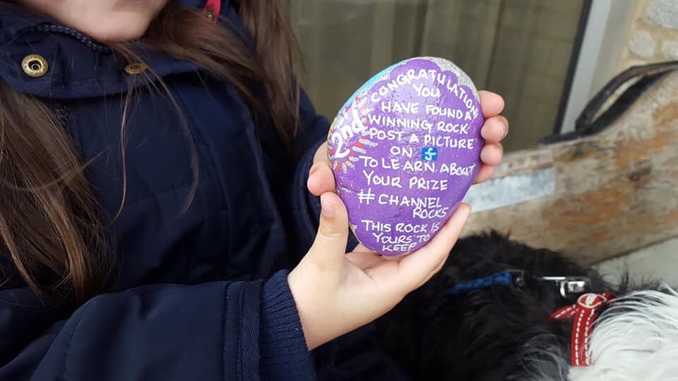channel_rocks's tweet photo. We had our first little competition in Dover today to say thank you to all those that voted for us at the #peopleofdoverawards for best on going project. 4 winning #channelrocks were hidden and now all found near to #Doverseafront. Well done to the winners! #rockpainting #kent https://t.co/QdVbHinj0A