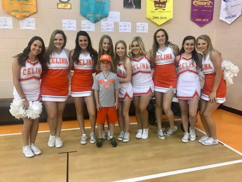 CHSBobcatsCheer's tweet photo. Last week Celina cheer celebrated a worlds champion and two summit champs, helped out our community at iServe, cheered on the elementary kids as they prepared for the STAAR, and showed some support for our softball girls! Go Cats! 🐾♥ https://t.co/wt1Vlx2Ita