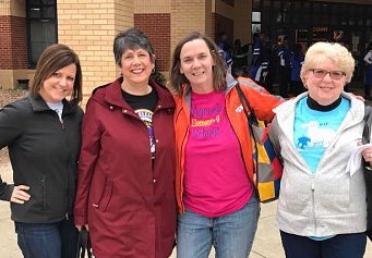 KBoyd1516's tweet photo. Happy Teacher Appreciation Week to 2 risk takers! Thank you Mrs. Black &amp; Mrs. Bolton for your leadership as @AYCOCKSCHOOL MCLs. You’ve put in a tremendous amount of time &amp; work all year, &amp; you continue to put kids 1st! We’re proud of you! @havingclassn3rd @goelway7 #weareaycock https://t.co/ho20Y9d6Wl