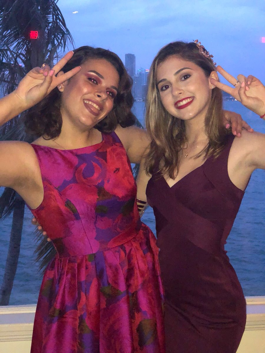 semifredddoo's tweet photo. Prom 2k18 💗🔥 https://t.co/6wBbMMYvDa