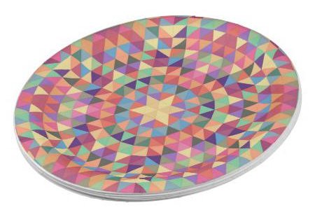 ZyddHomeDecor's tweet photo. Triangle mandala 1 paper plate https://t.co/KULNfnWu5i #zazzle #kitchen #kitchenware #gift #party #partyaccessory #design https://t.co/Z7SdUipcCi