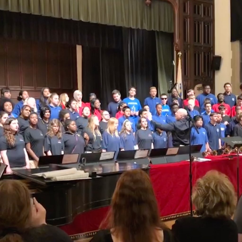 nyise999's tweet photo. Congratulations to the 100 students blind &amp; visually impaired musicians from 7 schools f/t blind that made the “Music Is Our Vision” Festival such a success. @gms_chargers @nyise999 @msb1853 @stjosephsnj  @wrmsbrantford @overbrooksftb @perkinsvision.  #miov18 @4201schools #music https://t.co/3dtwnKNrEc
