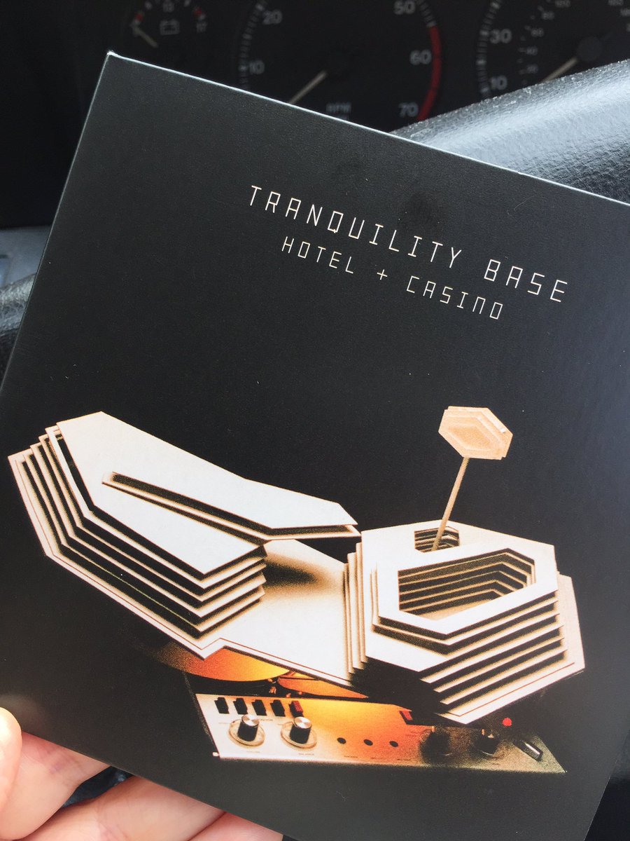 lorybeat's tweet photo. Love it! More I listen to it! More I fall in love with the music and lyrics! (Plenty of it). The #elo did #time the #ArcticMonkeys did #tranquilitybasehotelandcasino tunining into the space/moon sort of thing 🚀 🌙 #monkeysparty #tbhac #MonkeysWeek https://t.co/UYt0MHVpaU