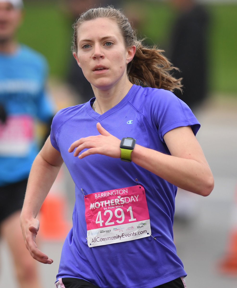 OMahoneyPhoto's tweet photo. About 1200 turned out for Sunday's annual Mother's Day 5K Run/Walk in Barrington. @ThePioneerPress @Barrington_CR https://t.co/pwofeLZlYg #runwithmom https://t.co/uaEZoJzPWK