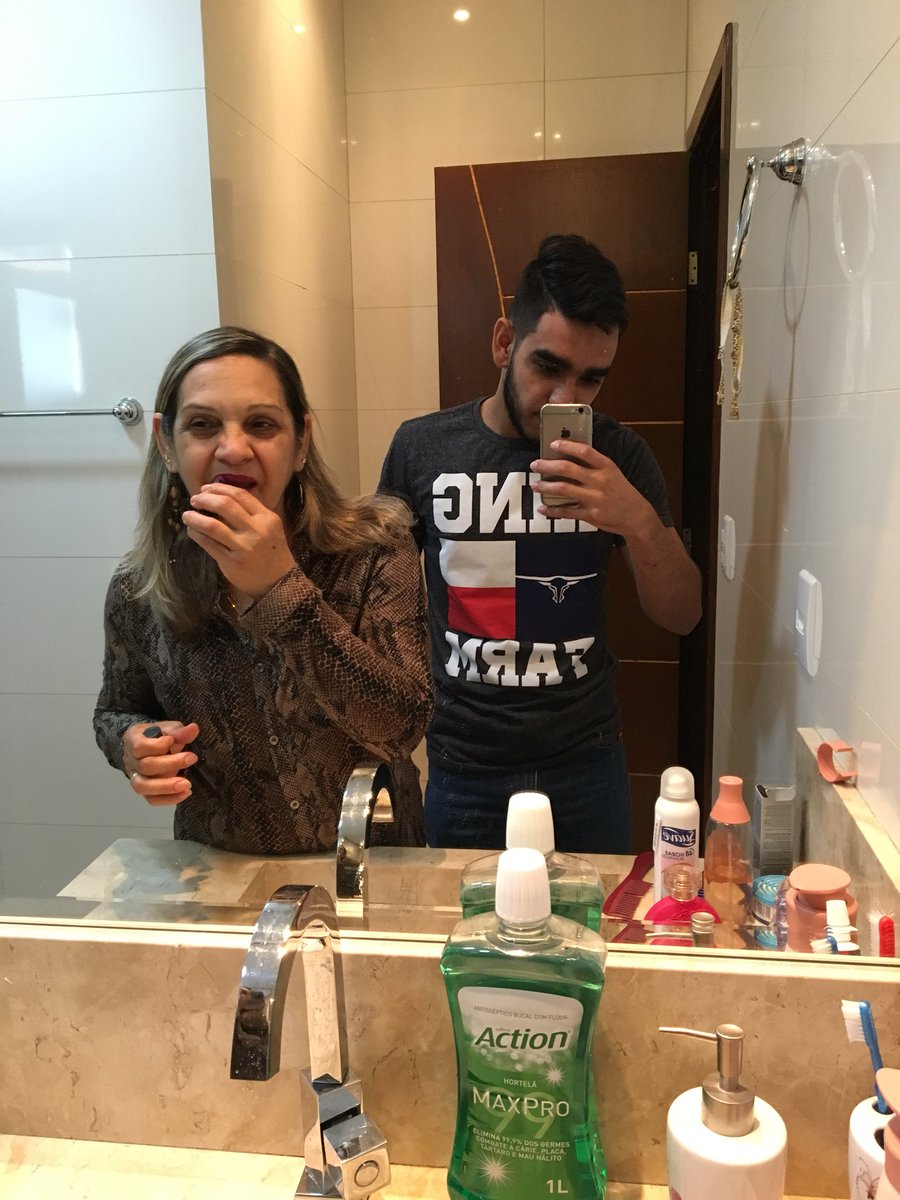 AndreyMattiazzi's tweet photo. Feliz dias das mães ❤️ https://t.co/udfxL2SbEs