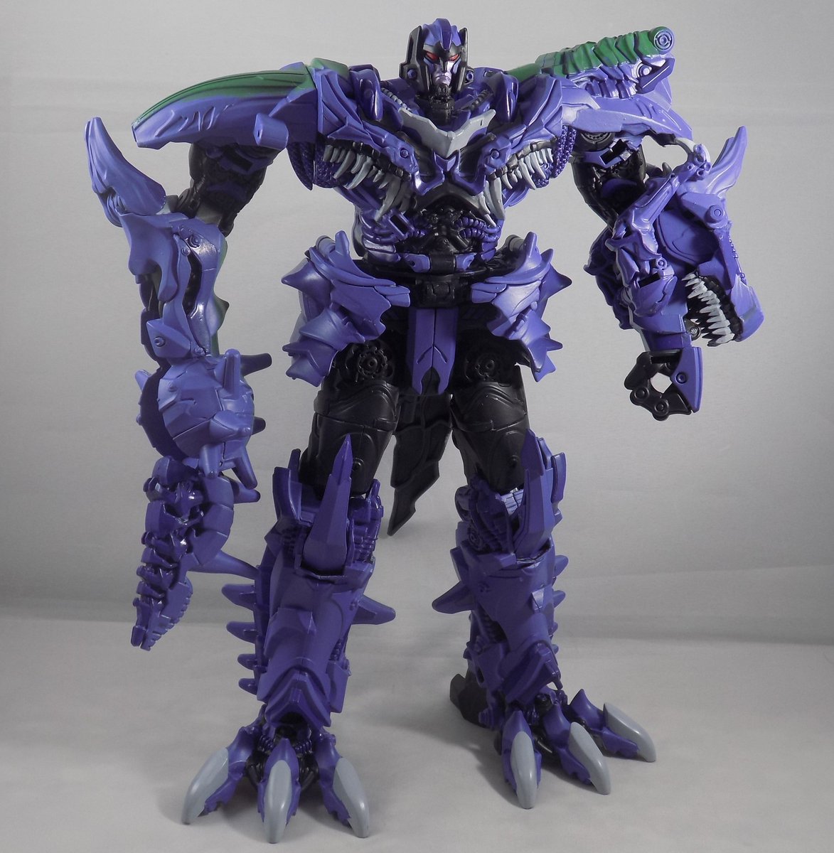 Minor Repaint Movieverse Beast Wars Megatron Tfw2005 The 2005 Boards - gameboy color transformers beast wars roblox